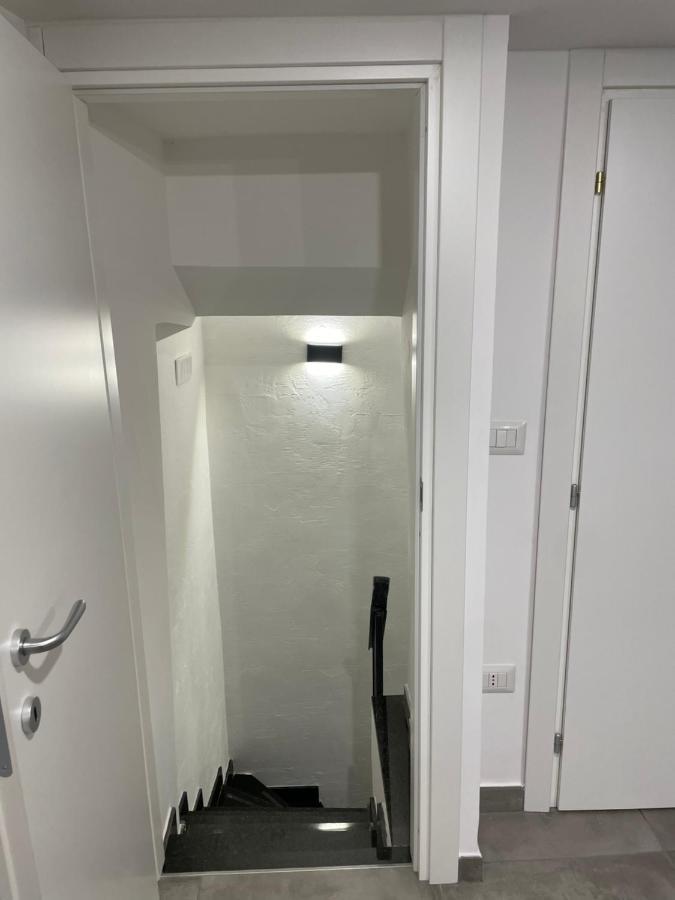 ナポリLa Casa Di Soleアパートメント エクステリア 写真